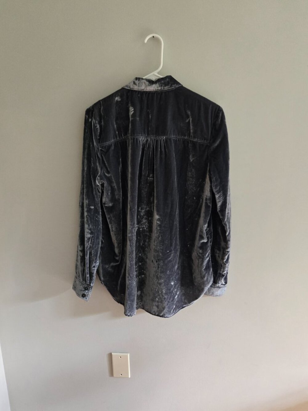 Pilcro Gray Velvet Button Down Shirt, Size M - Picture 2 of 7